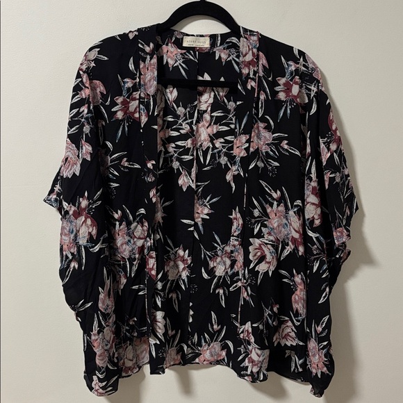 ARITZIA (XXS/XS) Azure Skies Cosima Floral Print Black Oversized Kimono - Picture 9 of 10